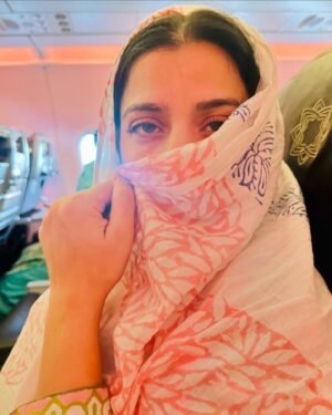 Jasmine Sandlas Instagram - Autofill