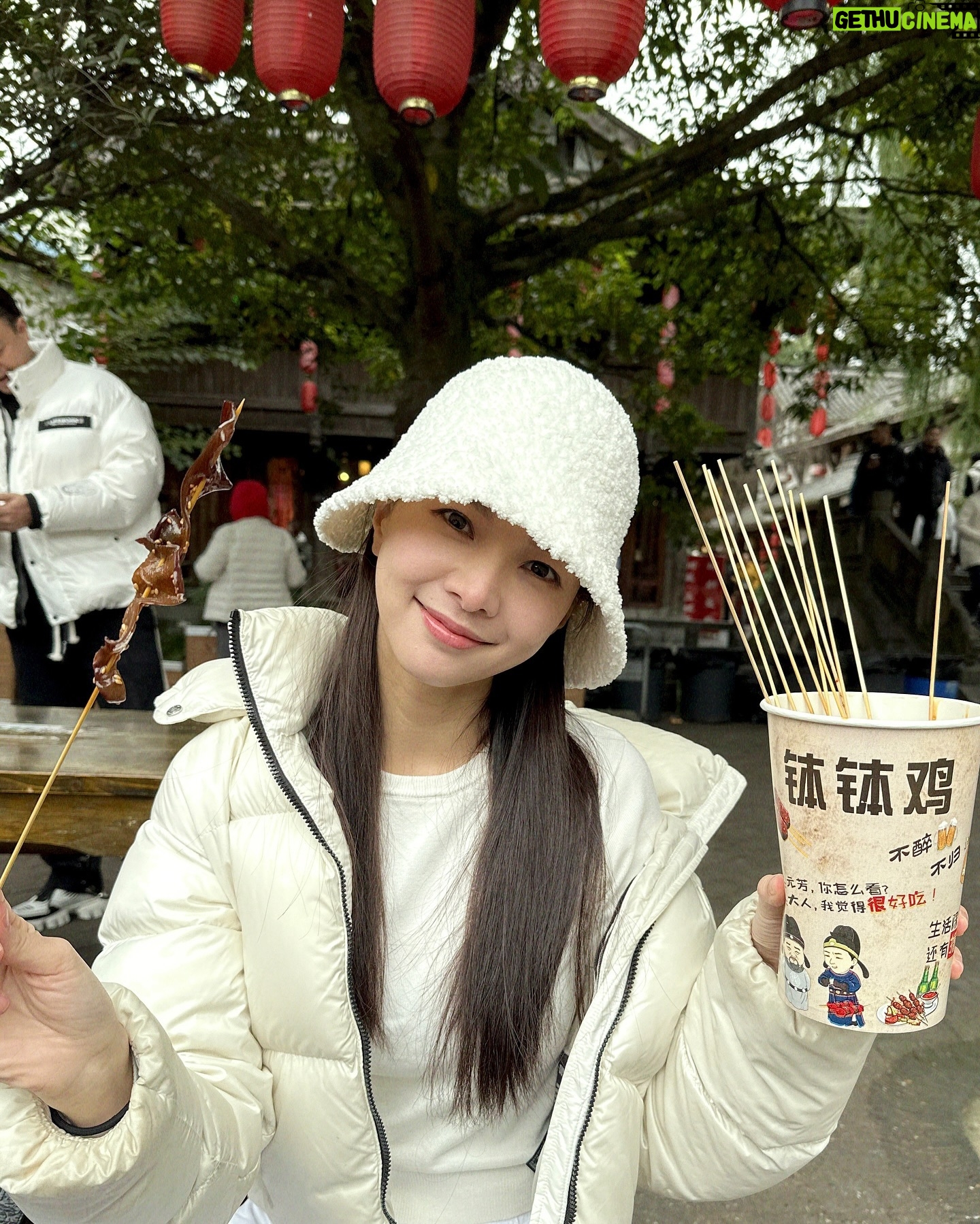 Jei - 1.9K Likes - 청두에서의 기억들 #재이 #차오루
