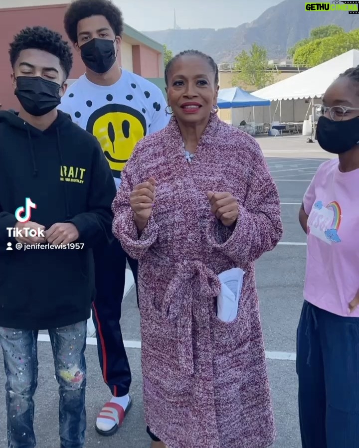 Jenifer Lewis - 154.3K Likes - I love my Blackish grandchildren!!
*
*
*
#Blackish #grandchildren #JeniferLewis #TheMotherOfBlackHollywood #InTheseStreets #tiktok
