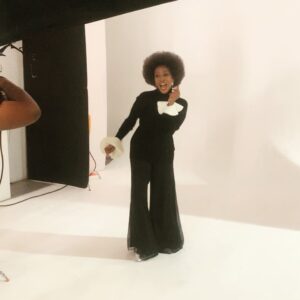 Jenifer Lewis Instagram - Over here dancing into the @blackishabc premier starring @michelleobama 
*
*
*
#abc #blackish #firstlady #MichelleObama #JeniferLewis #TheMotherOfBlackHollywood #InTheseStreets