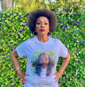 Jenifer Lewis Instagram - Someone MURDERED 17 year old Kendrick Johnson in Valdosta, Georgia. They stole his ORGANS!!! Please go to Amazon Prime and watch the documentary “FINDING KENDRICK JOHNSON”.
*
*
*
#justiceforKJJohnson #justice #justiceforourchildren #ValdostaGeorgia #racism #murder #JasonPollock #JasonPollockTV #JeniferLewis