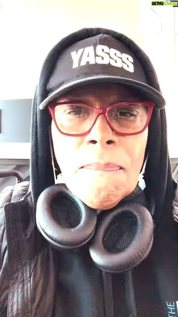 Jenifer Lewis - 128.5K Likes - Mourn and still we RISE ❗❗❗
