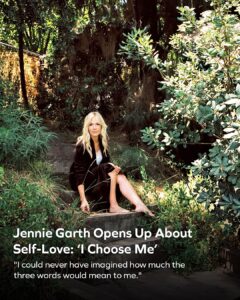 Actress Jennie Garth HD Photos and Wallpapers March 2025