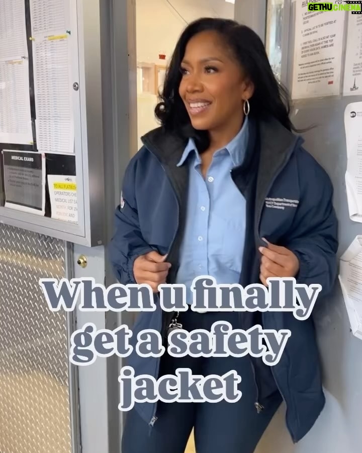 Jennifer Hudson - 64.9K Likes - Everywhere I turn, another spirit tunnel is popping up! From Africa to Germany, from the church to the club, from the schools to the workplace…and everywhere in between ! When we said #ChooseJoy this season, we were not playing…Keep spreading that joy yal! Let’s go !!!