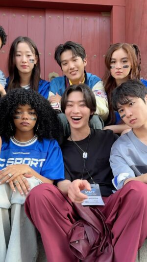 Jenny Han Instagram - This cast 🥹❤️ #xokitty #bts