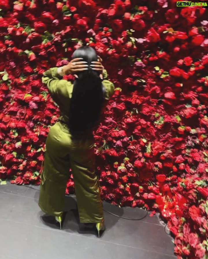 Jess Hilarious - 150.3K Likes - 2.13 on 2.14