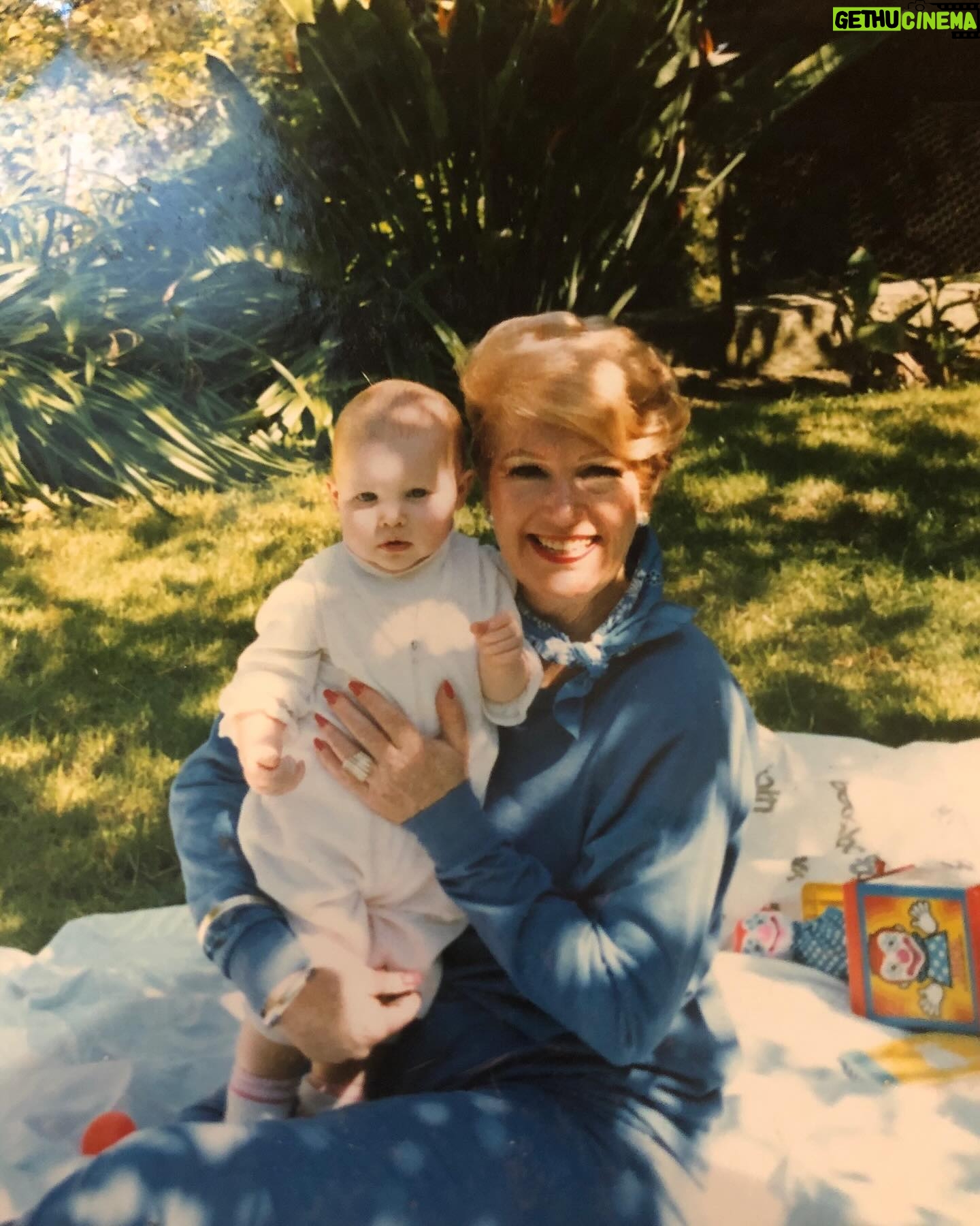 Jessica Keenan Wynn - 5.1K Likes - Sharley Jean Hudson Wynn š¦ 01.27.1933 - 01.08.2025
In a week of unrelenting devastation, despair, and loss, we suddenly said goodbye to my beloved grandmother. The grief has been shocking, paused and compounded by friends losing their homes, losing their communities, and watching the city that raised me ravaged by flames, day after day after day. It feels inappropriate to grieve right now, when so many are suffering the monumental loss of their homes, communities, mementos, and lives that were intact just a week ago. The heaviness is cruel, yet the kindness of friends and strangers is overwhelming. My grandmother left with the memory of Brentwood and the Palisades, her home of 91 years, in tact. Itās a blessing, yet a curse. šļøš¤