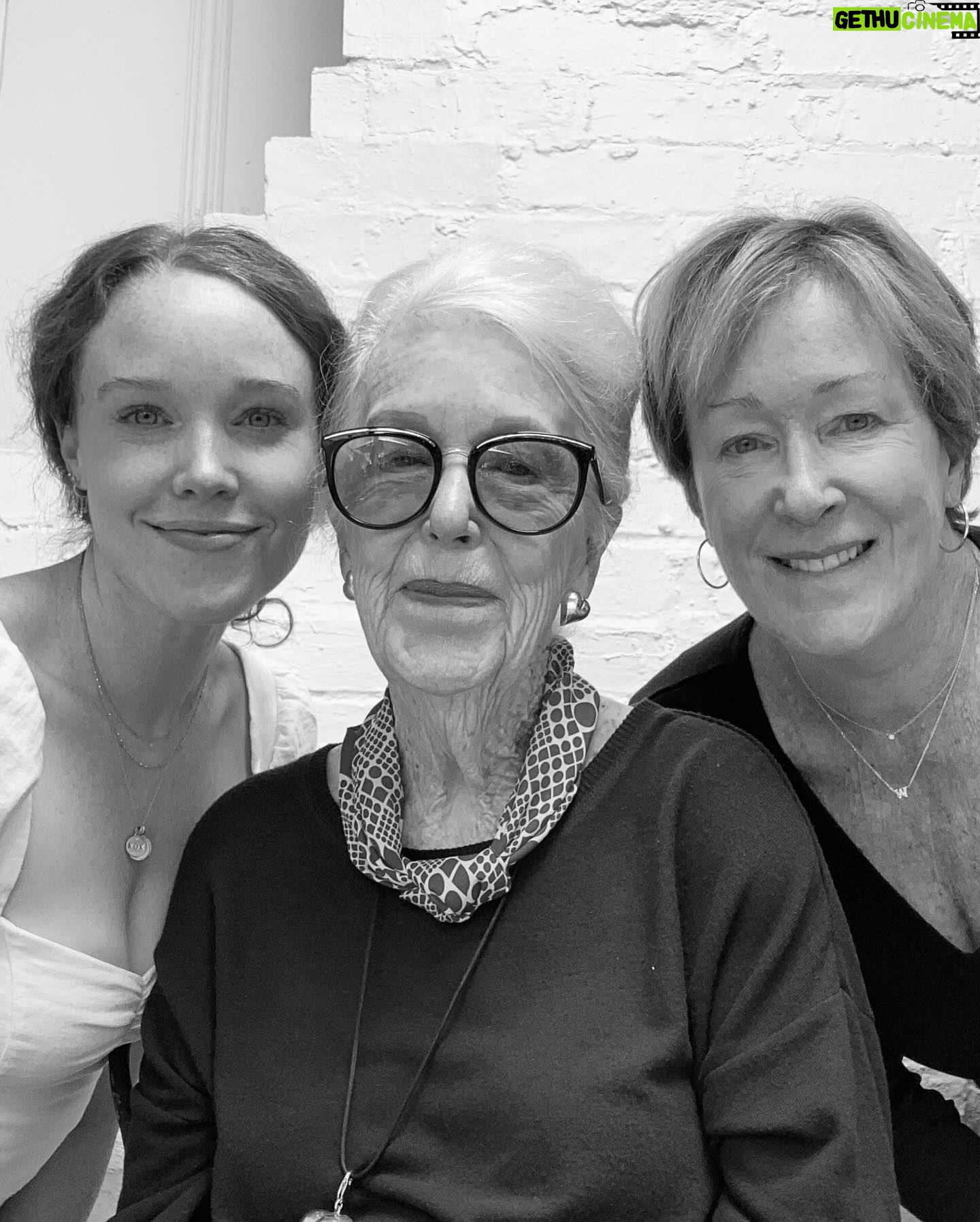 Jessica Keenan Wynn - 5.1K Likes - Sharley Jean Hudson Wynn š¦ 01.27.1933 - 01.08.2025
In a week of unrelenting devastation, despair, and loss, we suddenly said goodbye to my beloved grandmother. The grief has been shocking, paused and compounded by friends losing their homes, losing their communities, and watching the city that raised me ravaged by flames, day after day after day. It feels inappropriate to grieve right now, when so many are suffering the monumental loss of their homes, communities, mementos, and lives that were intact just a week ago. The heaviness is cruel, yet the kindness of friends and strangers is overwhelming. My grandmother left with the memory of Brentwood and the Palisades, her home of 91 years, in tact. Itās a blessing, yet a curse. šļøš¤