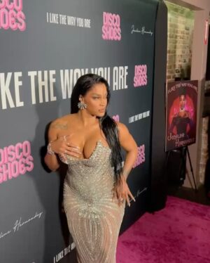 Joseline Hernandez Instagram - Becoming A Woman Right Before Everyone's Eyes It's A Very difficult thing to do. Pain,suffering,trials,tribulations,drug abuse,neglect,used and abused Has been a Constant Fight For me! With Tears in my eyes I want to thank Everyone who fights for me on a daily without you this will not be possible. Our Single Release Party in California was a success. And I'm so blessed to be here Alive and Thriving. 2025 is written in stones for me! I'm glad to have grown with you All and I wouldn't change my Story! May 2025 your energy works in your favor because I'm a an example of everything your heart desires is available to you with lots of love and a little tenacity 🥰😘
Go download everyone's new Love Anthem (I IKE THE WAY YOU ARE)