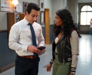 Judy Reyes Instagram - An old case gets some fresh new eyes. @highpotentialabc tonight 10/9c, stream on @hulu
