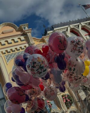 Julia Macchio Instagram - The most magical moments… 🥹 Disney has always held a very special place in my heart and has encouraged the little dreamer in me that magic is real. Thank you so much to everyone at @waltdisneyworld for your kindness and for making everything so spectacular! I am continuously inspired by all that you do in order to make dreams come true. 🩷✨🤍
