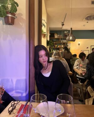 Jung Chae-yeon Instagram - 지난 LisBoa🇵🇹