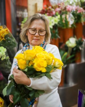 Justa Nobre Instagram - Comprei estas bonitas flores para casa.
Gostam da cor? 🌼💛

#chefJustaNobre #JustaNobre #restauranteonobre
