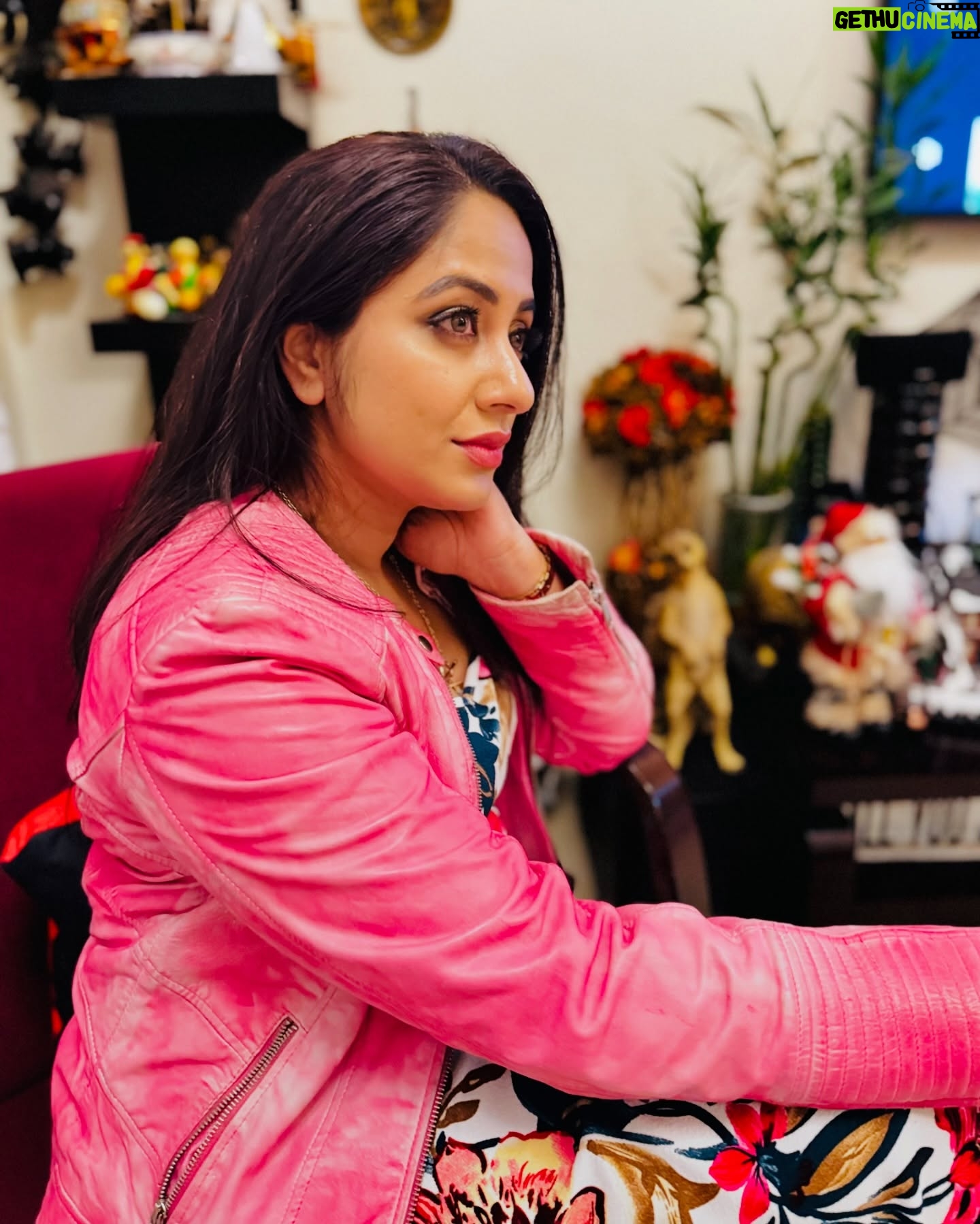 Jyothi Krishna - 1.8K Likes - Be bold enough to use your voice, brave enough to listen to your heart, and strong enough to live the life you’ve always imagined.
#jyothikrishna #actress #malayalamcinema #malayali #southindian #cinema #indiancinema #mollywood #influencer #dubaiinfluencer #in #dubai #mydubai #middleeast #trending #viral #beauty #and #bold #she #picoftheday #weekend #dubaiweekend