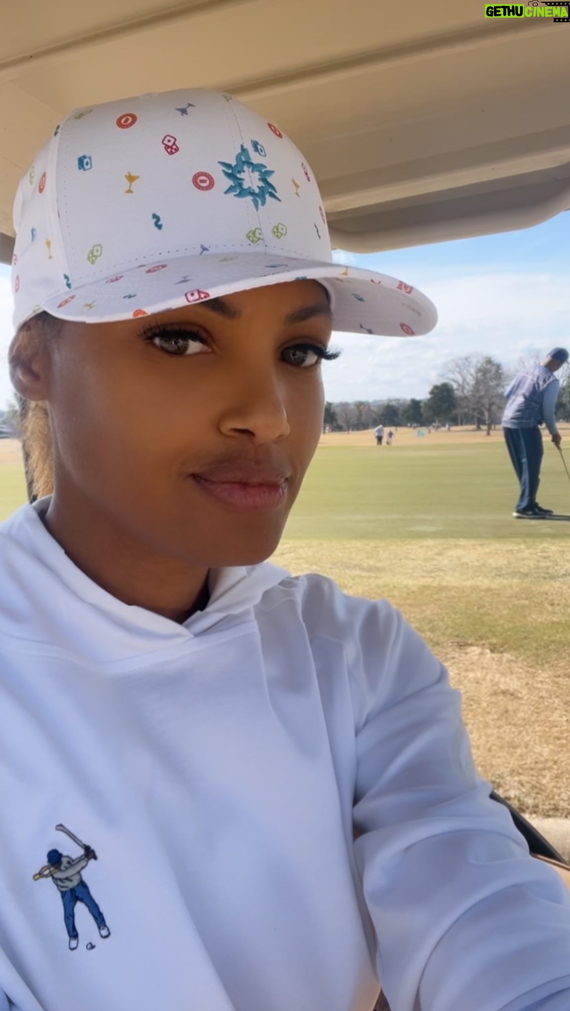 K.D. Aubert - 3 Likes - These winds/cold weather in Dallas almost took me OUT! 🥶🥶🥶 #Golf #golflife #thegolfingactress