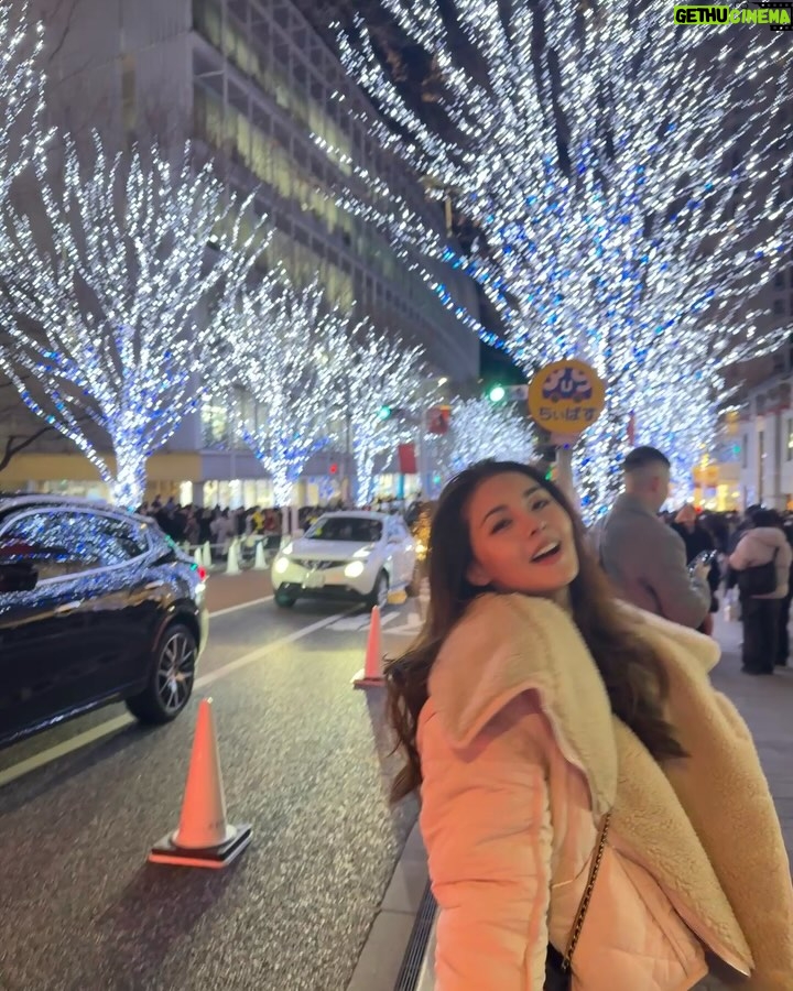 Kabby Hui - 4.7K Likes - 人山人海💡🎄🎅🏻