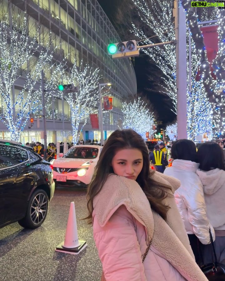 Kabby Hui - 4.7K Likes - 人山人海💡🎄🎅🏻