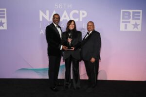 Kamala Harris Instagram - This evening, I was honored to accept the NAACP’s Chairman’s Award. 

I grew up inspired by the work of the NAACP — by all those who took up the fight for justice, equality, and opportunity. Their example is part of the reason I chose a life of public service.

At this moment, people around our nation see the flames on our horizons, the rising waters in our cities, the shadows gathering over our democracy, and ask, “What do we do now?”

We know exactly what to do. Like those who forged the NAACP and those who carried its legacy forward, we use our power. We organize, mobilize, educate, and advocate.

Not because it’s easy, but because it’s necessary. Because the fight is worth it.

This chapter in our American story will be written not by whoever occupies the Oval Office, nor by the wealthiest among us.

The American story will be written by we, the people.