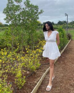 Actress Kamya Ahlawat HD Photos and Wallpapers April 2025