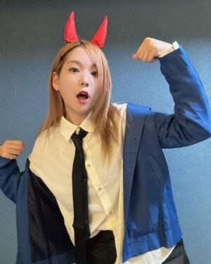 Kanako Takatsuki Instagram - おうおう！ワシの名はパワー！！

#Halloween2024 #チェンソーマン #パワー
#コスプレ 

地毛での地味ハロウィンでございあす👿