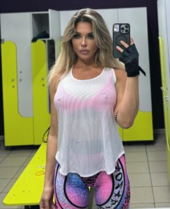 Actress Karina Zvereva HD Photos and Wallpapers February 2025