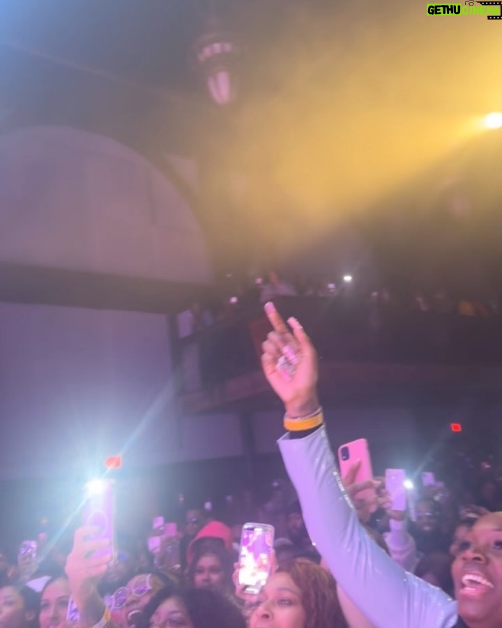 Kash Doll - 426.4K Likes - Philly SOLD OUT! I Luhhhhh yalll ❤️ #thelastdolltour with the last doll 🥰
Fur @thefurandleathercentre x @fgmbespoke