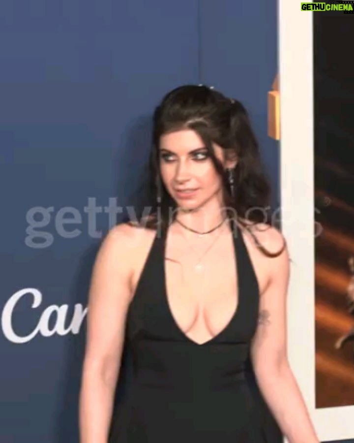 KateLynn E. Newberry - 5.3K Likes - About last night
Premiere for Juror # 2 directed by Clint Eastwood. Thank you @afifest