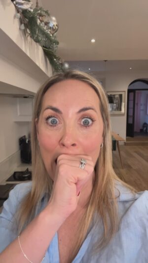 Kathryn Thomas Instagram - Good Morning! I have news 📻 🎉🎉 @dublinsq102
