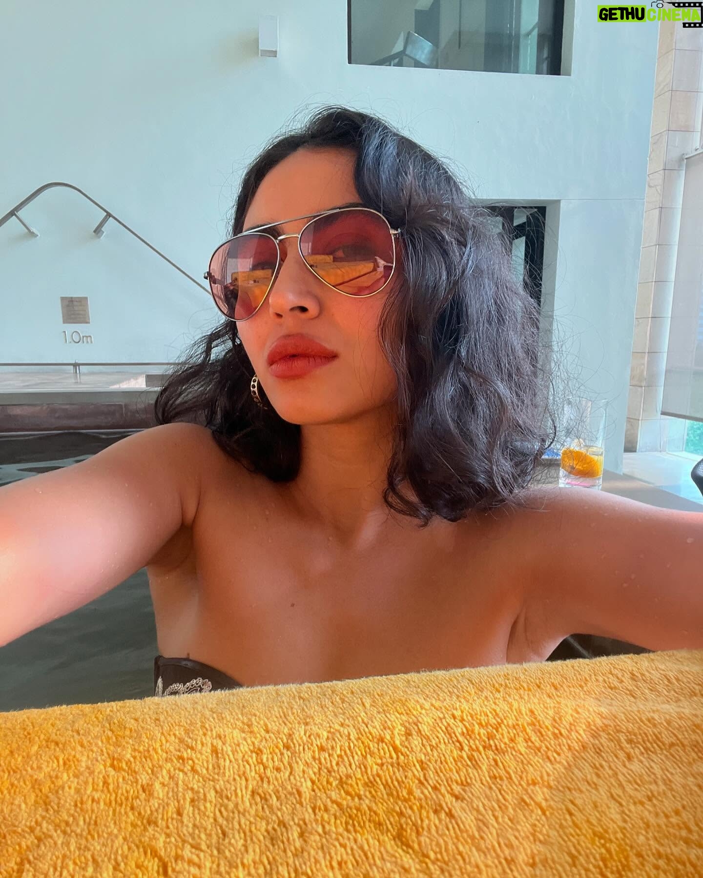 Katie Iqbal - 738 Likes - Holidays moods 🫶🏻
