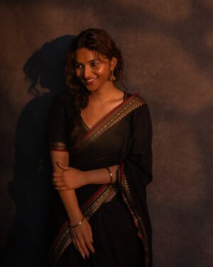 Kayadu Lohar Instagram - this is also me ☺️ 

Curated by @vijayanthirajeswar 
Make up @artistrybyolivia 
Hair @hair_by_aiswaryaraj 
Photographer @portraitsbylokesh 
Styled by: @harshikaa.04
Saree: @thenmozhidesigns
Earring: @atiracreations
Draping @kamala__balaji_
