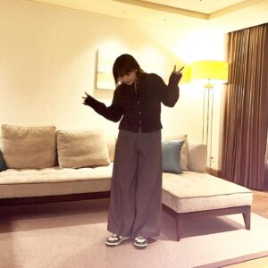 Kayo Noro Instagram - 衣装です🙋🏻‍♀️
・
・
①
knit ,skirt @mystrada_official
boots @pumps @tsurubymarikooikawa
pierce @zuttoholic
bangle ,ring @unoaerre_japan
・
・
②
すみません色が暗いです🥲名探偵津田をご覧くださいませm(_ _)m
cardigan @arpege_story
pants @cadune_official
sneaker @autryactionshoes
・
・
③
gillet @arpege_story
one piece ships_women_official
pumps @charleskeithofficial
pierce @zuttoholic
bangle @unoaerre_japan
・
・
④
gillet @lounie_jp
pullover @demiluxebeams
denim pants
@needbyheritage,@guestlist___tokyo
pumps @tsurubymarikooikawa
pierce,ring @zuttoholic
bangles @unoaerre_japan
・
・
⑤
blouse,pants @demiluxebeams
sandal @dianashoespress
jewelry @unoaerre_japan
・
・
⑥
jacket @jusglitty_official
one piece @effebeams
pumps @charleskeithofficial
pierce @zuttoholic 
blacelet,ring @unoaerre_japan
・
・
⑦
shirt ships_women_official
knit @unfilo_official
pants @stola.jp
sandal @giaborghini
jewelry @unoaerre_japan
・
・
⑧
shirt @micaanddeal_official
skirt @cocodeal_official
pumps @tsurubymarikooikawa
jewelry @unoaerre_japan
・
・
⑨
cardigan @mystrada_official
skirt @citen_official
boots @tsurubymarikooikawa 
pierce @zuttoholic 
blacelet,ring @unoaerre_japan