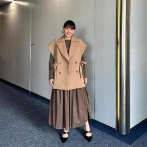 Kayo Noro Instagram - 衣装です🙋🏻‍♀️
・
・
①
knit ,skirt @mystrada_official
boots @pumps @tsurubymarikooikawa
pierce @zuttoholic
bangle ,ring @unoaerre_japan
・
・
②
すみません色が暗いです🥲名探偵津田をご覧くださいませm(_ _)m
cardigan @arpege_story
pants @cadune_official
sneaker @autryactionshoes
・
・
③
gillet @arpege_story
one piece ships_women_official
pumps @charleskeithofficial
pierce @zuttoholic
bangle @unoaerre_japan
・
・
④
gillet @lounie_jp
pullover @demiluxebeams
denim pants
@needbyheritage,@guestlist___tokyo
pumps @tsurubymarikooikawa
pierce,ring @zuttoholic
bangles @unoaerre_japan
・
・
⑤
blouse,pants @demiluxebeams
sandal @dianashoespress
jewelry @unoaerre_japan
・
・
⑥
jacket @jusglitty_official
one piece @effebeams
pumps @charleskeithofficial
pierce @zuttoholic 
blacelet,ring @unoaerre_japan
・
・
⑦
shirt ships_women_official
knit @unfilo_official
pants @stola.jp
sandal @giaborghini
jewelry @unoaerre_japan
・
・
⑧
shirt @micaanddeal_official
skirt @cocodeal_official
pumps @tsurubymarikooikawa
jewelry @unoaerre_japan
・
・
⑨
cardigan @mystrada_official
skirt @citen_official
boots @tsurubymarikooikawa 
pierce @zuttoholic 
blacelet,ring @unoaerre_japan