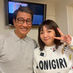 Kayo Noro Instagram - 改めましてm(_ _)m
『トラベルナース　シーズン2』
みなさんご視聴ありがとうございました🙇🏻‍♀️
・
始まる前にとても楽しみにしていた撮影ですが、やはりめちゃくちゃ楽しかったです。
終わるの嫌だなって思いました。
みんなはどうかわからないけどw
けど、とても楽しくて学びが本当に多かったです。
そしてなによりも沢山の方にみていただけたということで、私は本当に仲間に入れていただけてよかったです。
私にはまだまだなところがあり、作品に対して関わることも少ないこともありますが、沢山の方の努力がありこのトラベルナースが出来上がっていまして。
感謝の日々でございましたm(_ _)m
ありがとうございましたm(_ _)m
見てくださったみなさまに今一度お礼申し上げます。
ありがとうございました🙇🏻‍♀️
・
・
写真は、クランクアップ（撮影の最終日）
そしてロケの時の写真などです！
あと打ち上げの日🍸
・
キャストのみなさん本当に楽しい日々をありがとうございました❤️