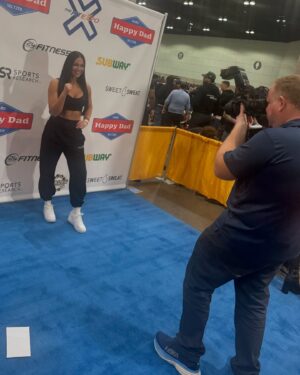 Kaytlin Neil Instagram - @thefitexpo 🫶🏻