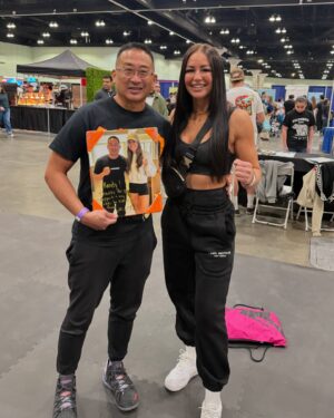 Kaytlin Neil Instagram - @thefitexpo 🫶🏻