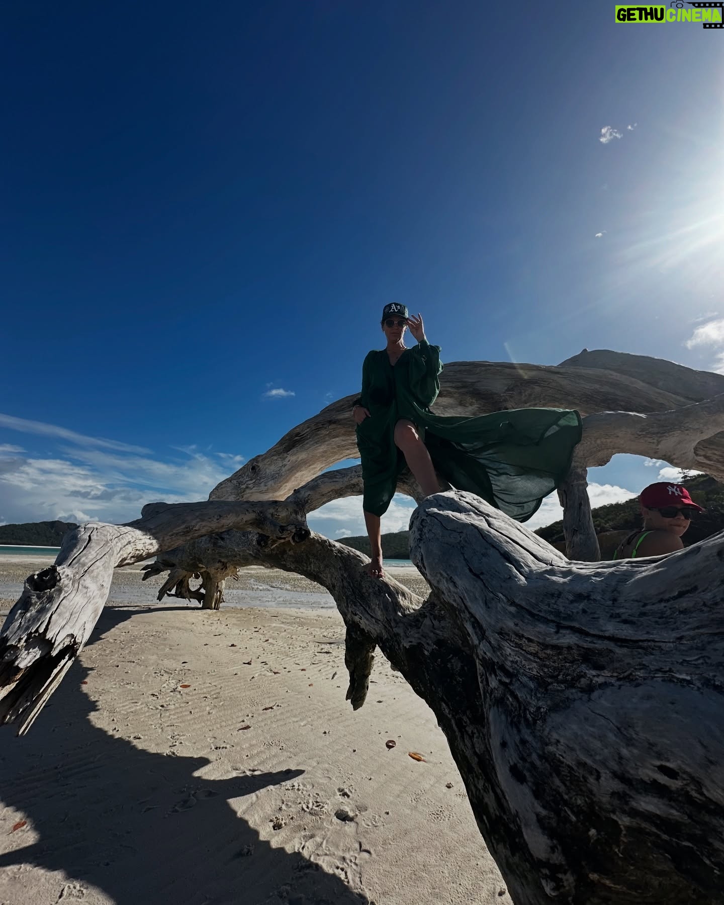 Kelly Pfaff - 10.5K Likes - Photo Dump episode 2 #expeditiegoorisinaustralië op Vtm2