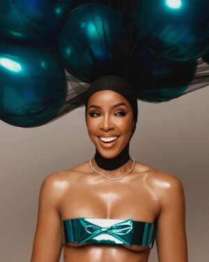 Kelly Rowland Instagram - Well here we are, 44😉