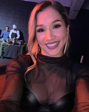 Ketlen Vieira Instagram - Hoje é o aniversário da minha casca de bala , minha dupla, minha companheira, minha amiga entre outras tantas funções que eu ela representa em minha vida ! Hoje eu quero agradecer a Deus pela sua vida  e pedir que ele de guarde de todo mal e de toda palavra má lançada sobre a sua vida , que o nosso grande Deus venha derramar chuvas de benção em sua vida ! Obrigada por ser essa pessoa mais que especial e maravilhosa em minha ! Te amo minha Roberta ❤️ @giupereabjj
