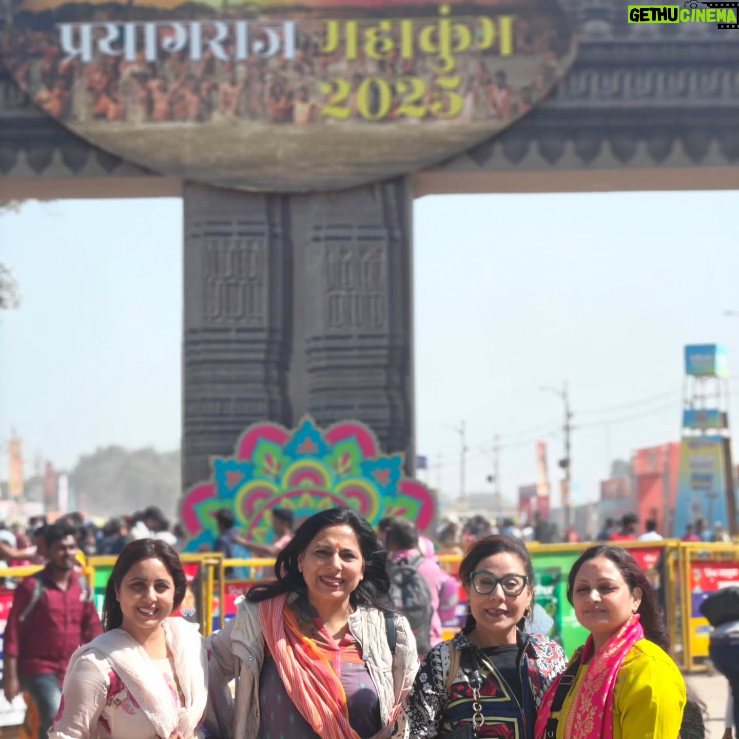 Khushboo Kamal - 11K Likes - May the divine rivers of Kumbh Snan cleanse your heart, filling it with love, gratitude, and divine grace...
#144 साल का संयोग!
Jai shiv shambhu 🙏 Jai Ganga Maiya🙏
Thank you @abhasinghlawyer for this divine experience😊🫶🙏
#mahakumbh #mela #2025 #prayagraj #uttarpradesh