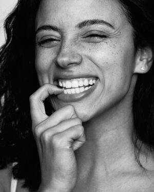 Kiana Madeira Instagram - With childlike curiosity, the world is our oyster 🚀

(portraits of a girl who wants to play 🐛)