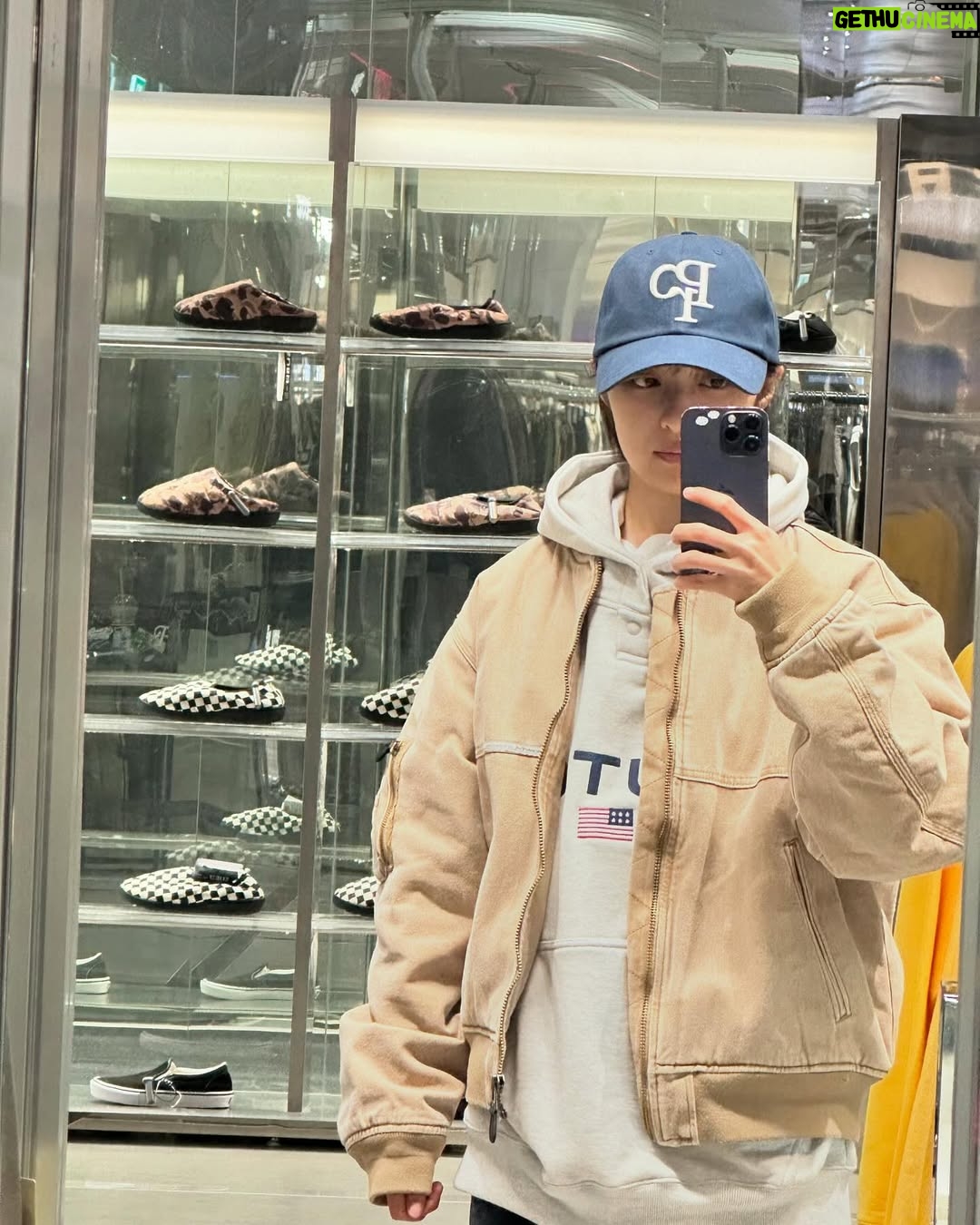Kim Bo-ra - 49.6K Likes - 24/ 25⚡️