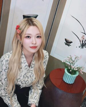 Kim Ha-ram Instagram - 설날❤️
새해 복 많이 받으세요(ღ•͈ᴗ•͈ღ)