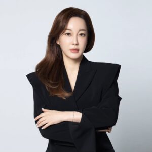 Kim Hye-eun Instagram - 희망친구 기아대책과 함께한
희망팔찌 캠페인♥

어둠 속 빛이 되어주는 일에 동참 했습니다.
모두가 희망으로 나아가는 오늘이 되기를.

여러분들도 함께 해주세요~♥ 

@kfhi_official
#김혜은 #NGO #KFHI #희망친구기아대책 #희망팔찌 #캠페인 #토브