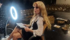 Kimberley Kates Instagram - On set for a fun, new project for Big Screen with Catherine Taylor.
#ghoststories