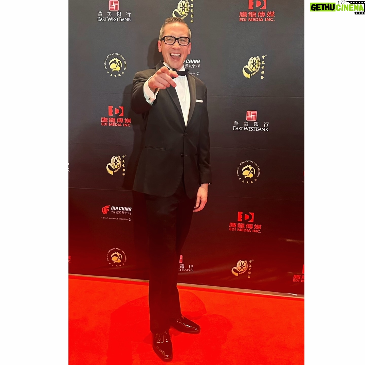 Kimberley Kates - 493 Likes - Have to show off my dress a bit ;) took awhile to fit into 💗
Thank you Diana Mendoza for the make-up & hair, I felt much more confident on stage knowing you had prepared me full circle.
My friend Clinton’s first time on the red carpet. I gave him the Sandro Monetti pose to do 🤣
Last pic, I got home and stuffed my face with chocolate and eclairs 🍩🍪🍫
@cafilmfestival @dianamendozabeauty