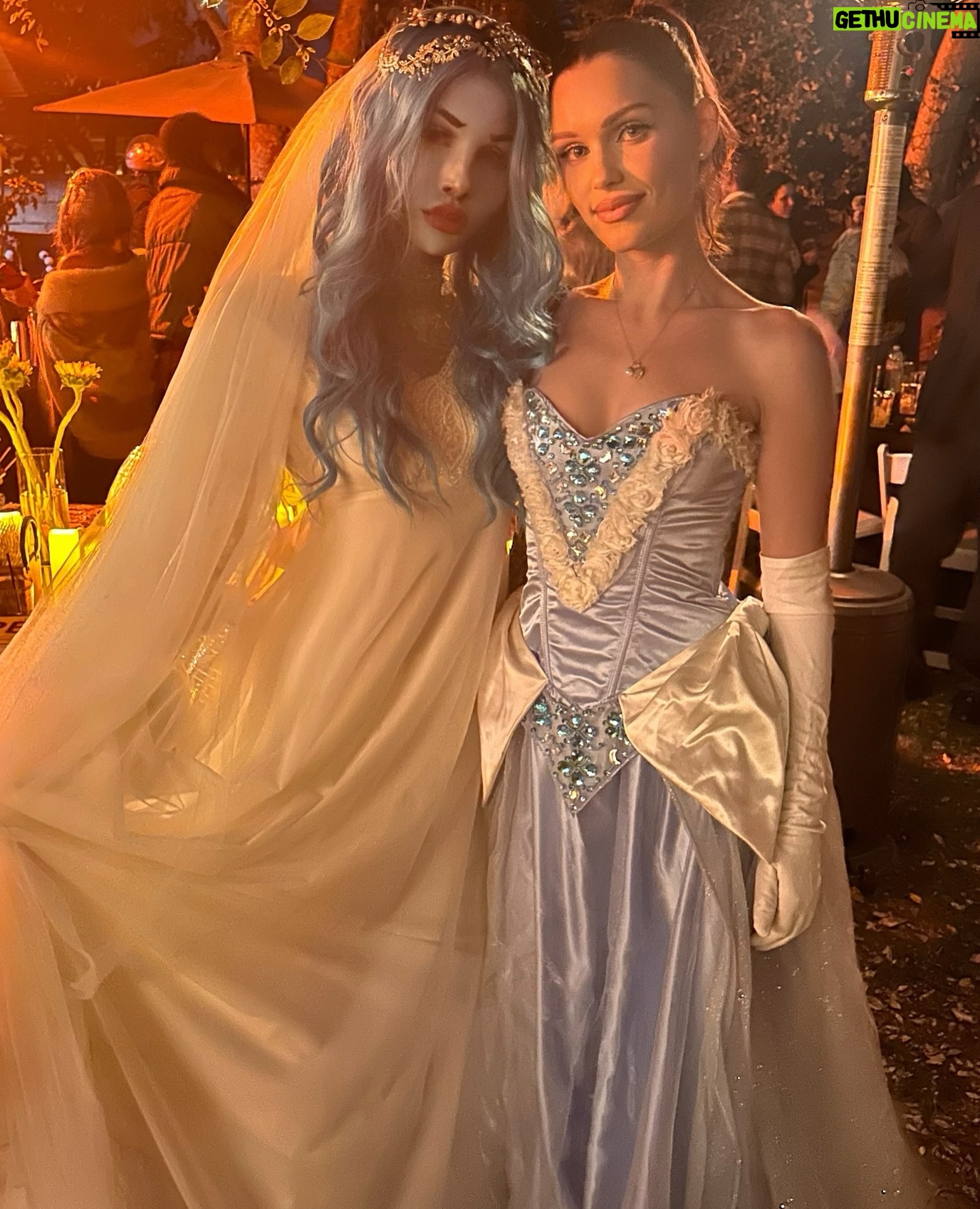 Kimberley Kates - 2.1K Likes - One of my favorite holidays…this year I was the Corpse Bride for those who asked. 🧟♀️👰🏼
Each Halloween, my sister transforms her garden into a whimsical wonderland, creating a magical escape where everyone can immerse themselves. She truly outdoes herself… 🧚🏻
And this year we were treated to live music with her husband’s band. 💗👻💗
#corpsebride #halloween #costumes #timburton #kimberleykates