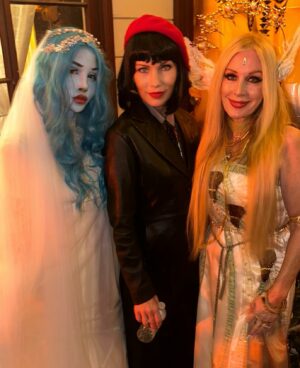 Kimberley Kates Instagram - One of my favorite holidays…this year I was the Corpse Bride for those who asked. 🧟‍♀️👰🏼 

Each Halloween, my sister transforms her garden into a whimsical wonderland, creating a magical escape where everyone can immerse themselves. She truly outdoes herself… 🧚🏻

And this year we were treated to live music with her husband’s band. 💗👻💗

#corpsebride #halloween #costumes #timburton #kimberleykates