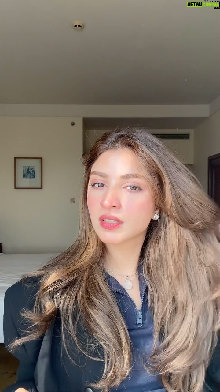 Kinza Hashmi - 339.5K Likes - I’m a findoutologist 🔍