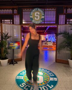 Actress Kira Kosarin HD Photos and Wallpapers February 2025