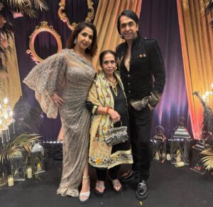 Krishika Lulla Instagram - Familia ❤️❤️❤️🌍
“In time of test, family is best.” 😇